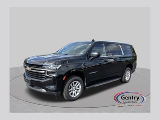 Used 2022 Chevrolet Suburban LT AWD/4WD 360° Tour