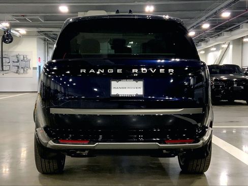New 2026 Land Rover Range Rover SE AWD/4WD image 4