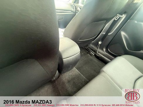 Used 2016 MAZDA MAZDA3 i Sport FWD image 12