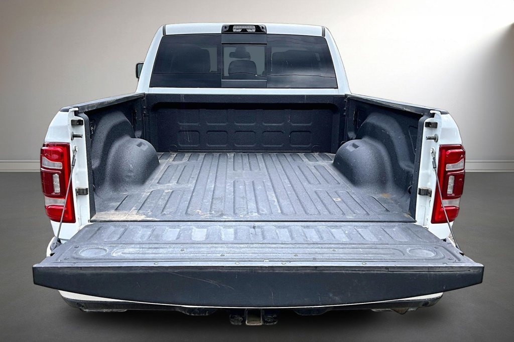 Used 2023 RAM 3500 Laramie AWD/4WD image 7