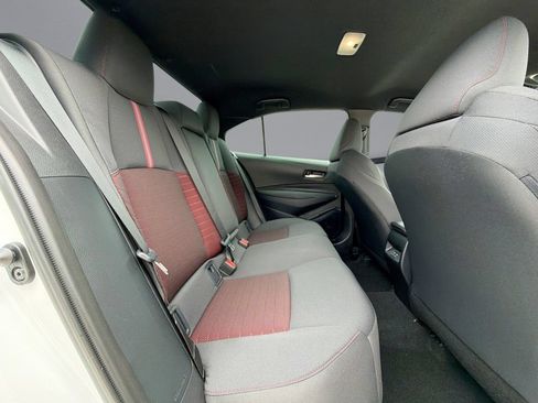 Used 2024 Toyota Corolla SE FWD image 17