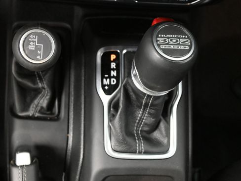 Used 2024 Jeep Wrangler Unlimited Rubicon 392 image 26