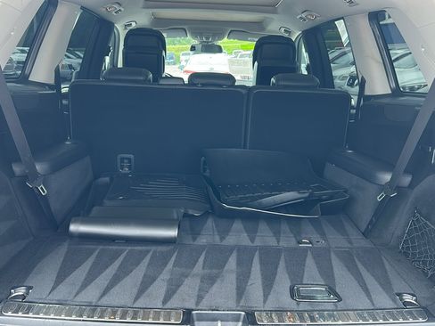 Used 2015 Mercedes-Benz GL 550 4MATIC image 11