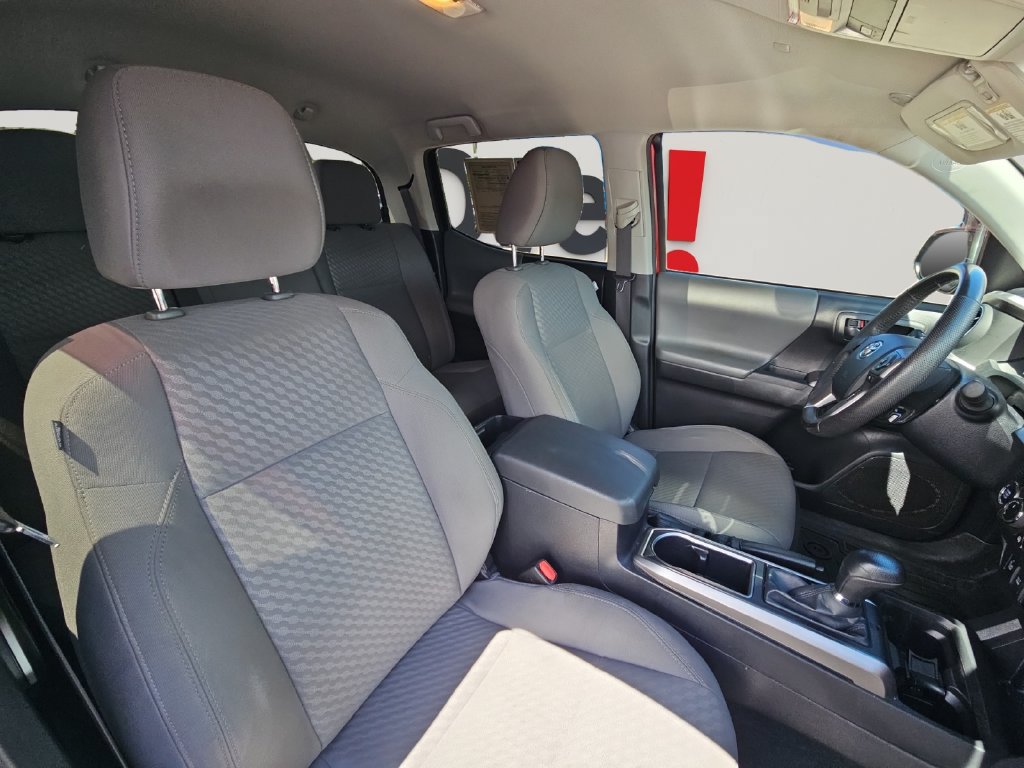 Used 2023 Toyota Tacoma SR5 AWD/4WD image 16
