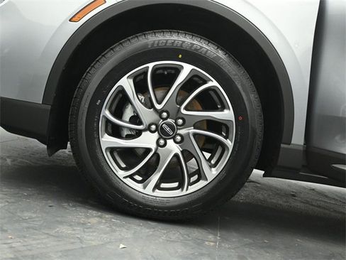 Certified 2022 Lincoln Corsair Standard w/ Equipment Group 101A image 35