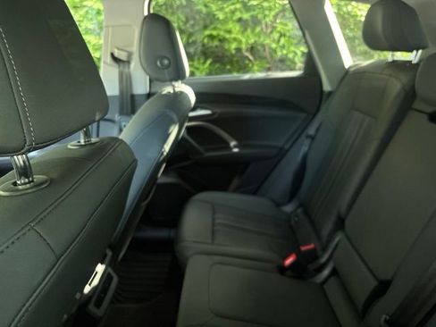 Used 2025 Audi Q5 Premium w/ Convenience Package AWD/4WD image 5