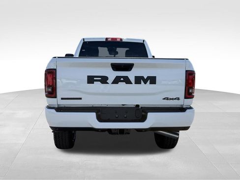 New 2026 RAM 2500 Big Horn AWD/4WD image 5