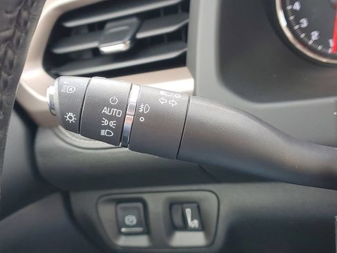 Used 2017 GMC Acadia Denali AWD/4WD image 24