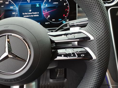 New 2026 Mercedes-Benz C 300 4MATIC Sedan image 20