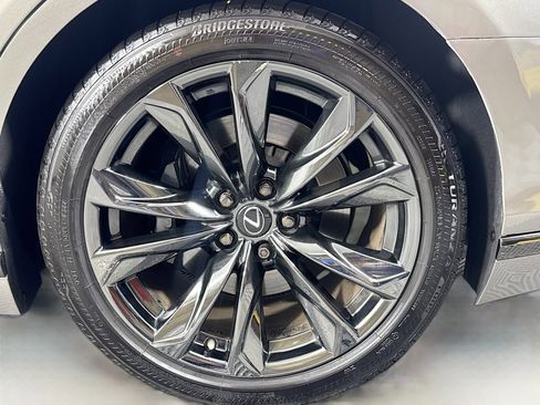 Used 2022 Lexus LS 500 F Sport image 41