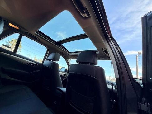 Used 2015 BMW X1 xDrive28i AWD/4WD image 9