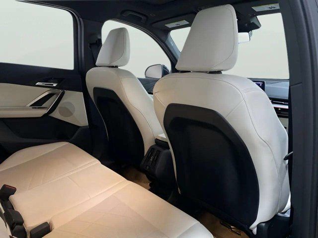 Used 2026 BMW X1 xDrive28i AWD/4WD image 51