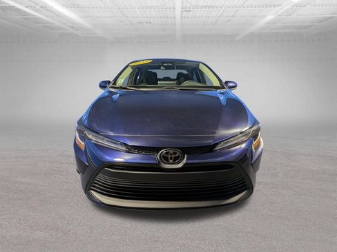 Used 2023 Toyota Corolla LE FWD image 10