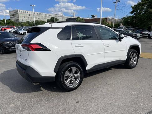 Used 2024 Toyota RAV4 XLE w/ Convenience Package AWD/4WD image 8
