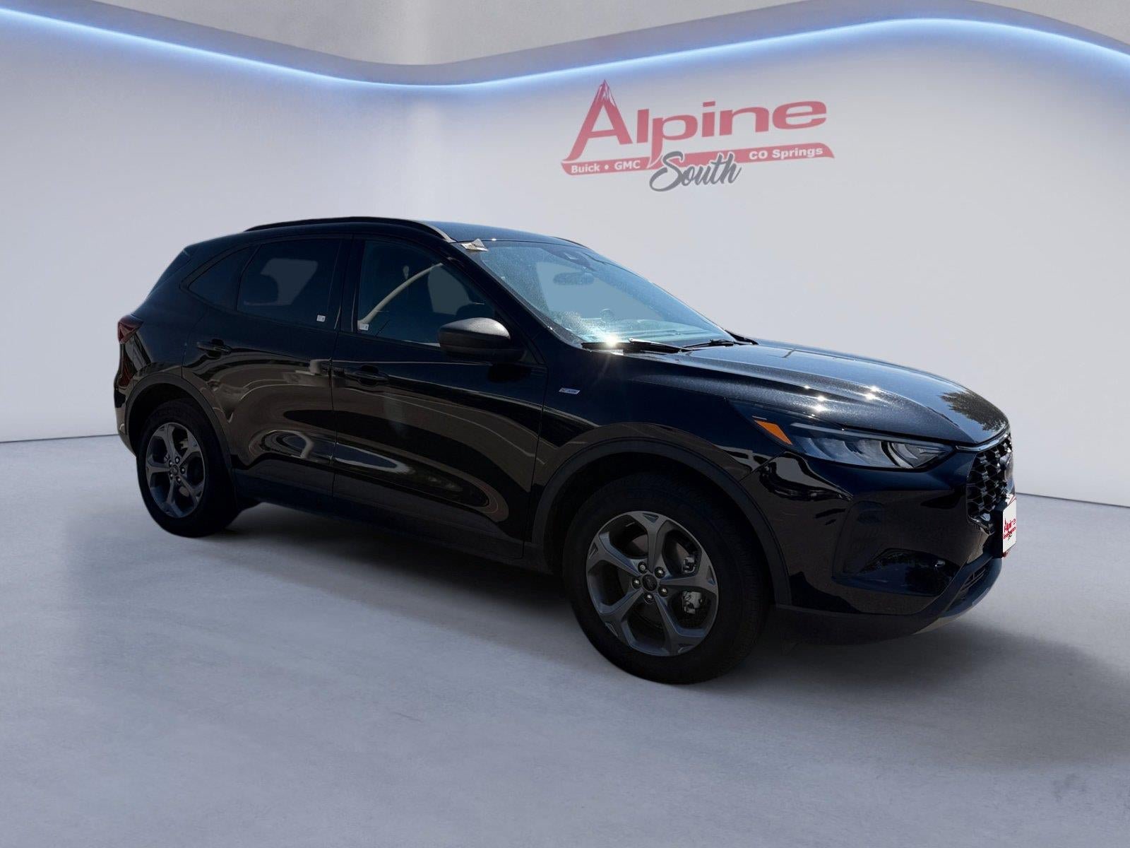 Used 2025 Ford Escape ST-Line AWD/4WD image 7