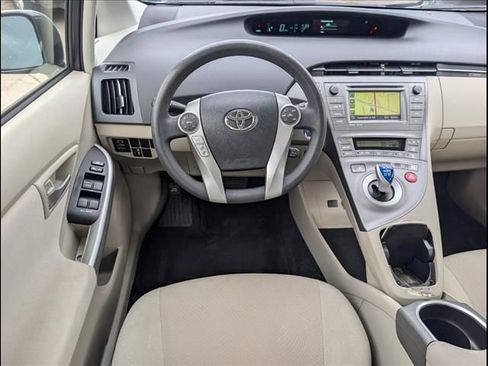 Used 2014 Toyota Prius Three FWD image 8