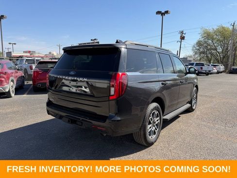 Used 2025 Ford Expedition Active image 7