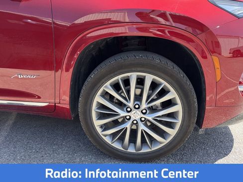 Used 2025 Buick Enclave Avenir w/ Trailering Package, 5000 lbs. image 8