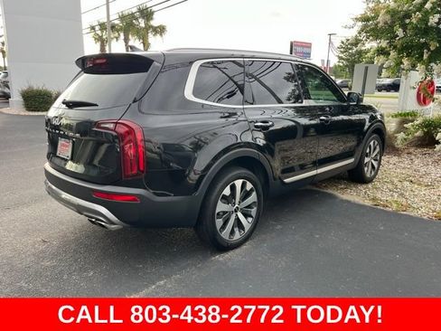 Used 2022 Kia Telluride S AWD/4WD image 3