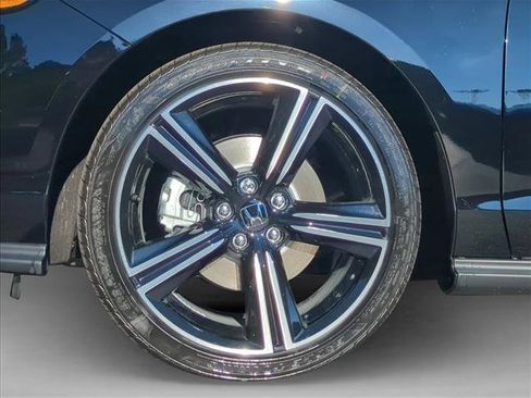 New 2025 Honda Accord Sport image 9