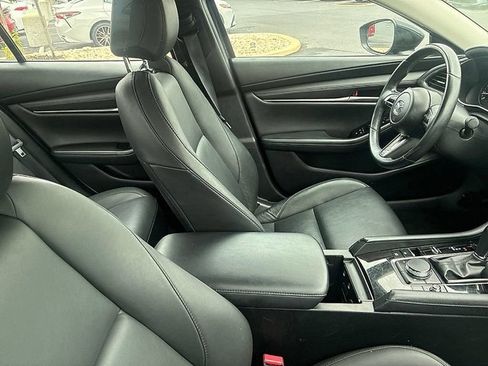 Used 2024 MAZDA MAZDA3 s FWD image 22