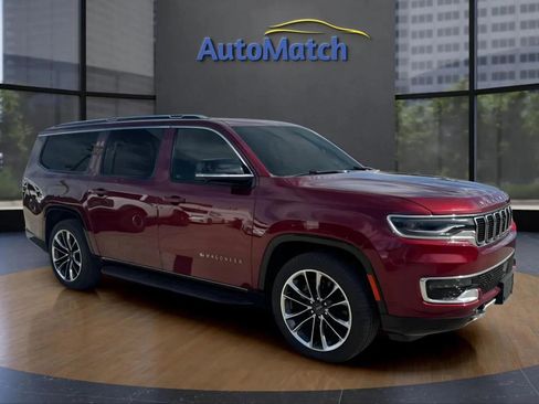 Used 2023 Jeep Wagoneer L Series II w/ Convenience Group I image 14