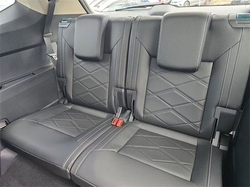 New 2026 Volkswagen Atlas SE image 10