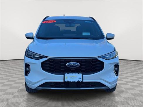 Used 2023 Ford Escape ST-Line Elite w/ Premium Technology Package image 2