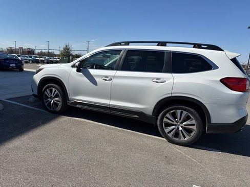 Used 2022 Subaru Ascent Limited w/ Technology Package image 7