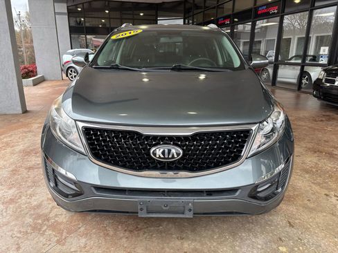 Used 2015 Kia Sportage LX image 2