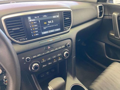 Used 2021 Kia Sportage LX FWD image 20