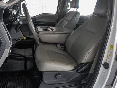 Used 2017 Ford F350 XL w/ Power Equipment Group RWD image 27