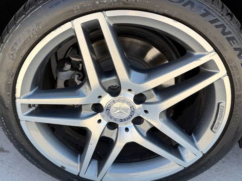 Used 2015 Mercedes-Benz E 400 Sedan image 10