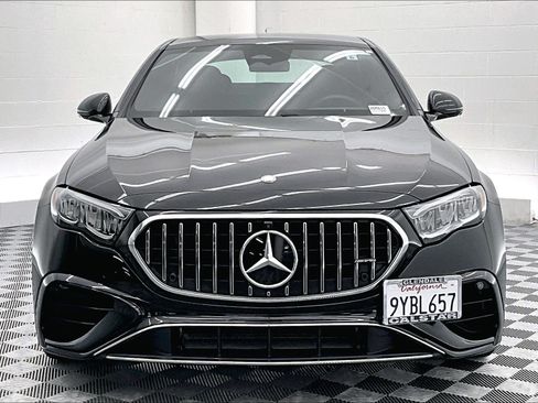 Used 2026 Mercedes-Benz E 53 AMG e 4MATIC Sedan image 2