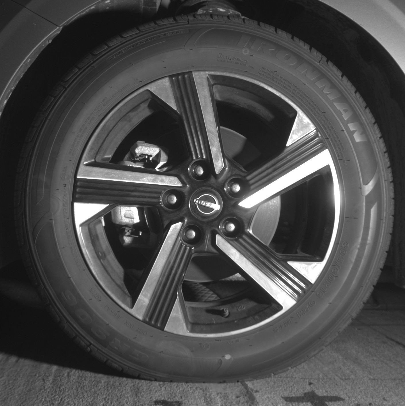 Used 2025 Nissan Sentra SV FWD image 13