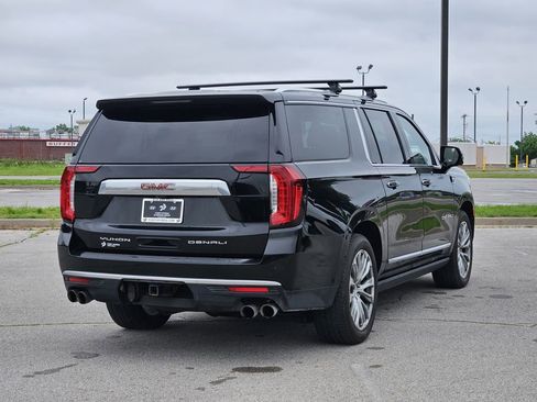 Used 2021 GMC Yukon XL Denali w/ Denali Ultimate Package AWD/4WD image 4