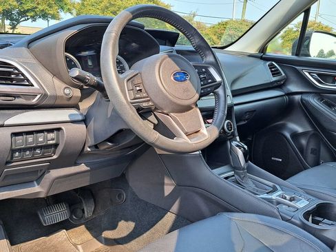 Used 2019 Subaru Forester Limited AWD/4WD image 8