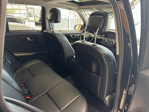 Used 2013 Mercedes-Benz GLK 350 4MATIC w/ Premium 1 Pkg image 48