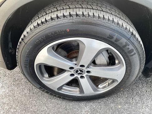 Used 2019 Mercedes-Benz GLC 300 GLC 300 image 39