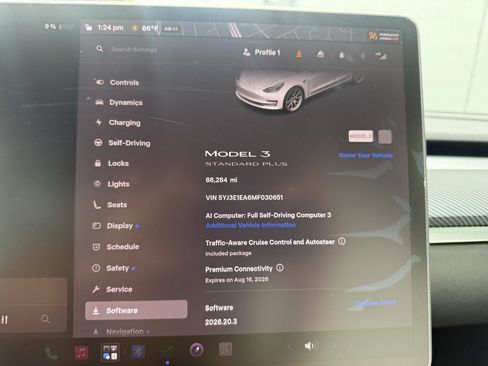 Used 2021 Tesla Model 3 Standard Range Plus RWD image 18