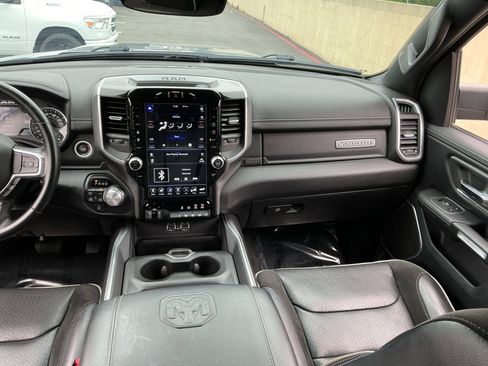 Used 2021 RAM 1500 Laramie w/ Sport Appearance Package AWD/4WD image 15