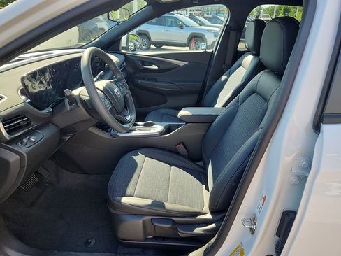 New 2026 Buick Envista Preferred w/ Convenience II Package FWD image 9