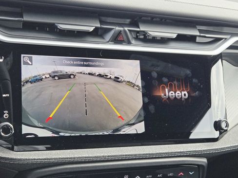 New 2026 Jeep Cherokee Laredo AWD/4WD image 22