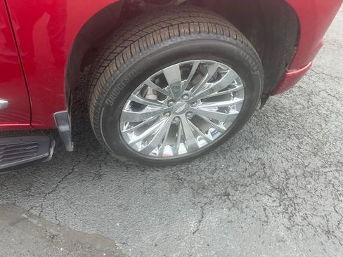 Used 2023 Chevrolet Silverado 1500 High Country w/ High Country Premium Package image 31