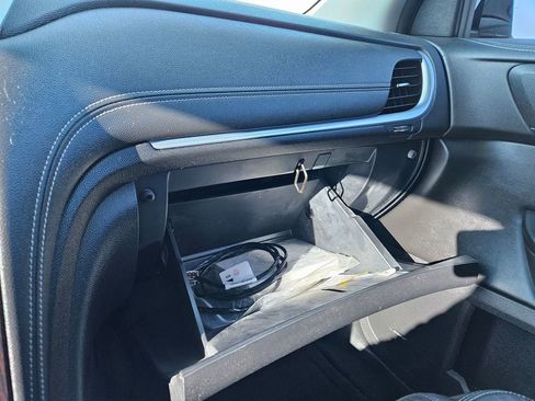 Used 2017 Chevrolet Traverse Premier image 18