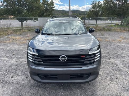 New 2026 Nissan Kicks SR w/ Cold Weather Package image 2