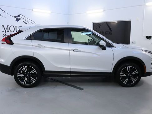 Used 2024 Mitsubishi Eclipse Cross SE image 8