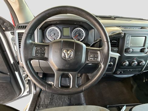 Used 2016 RAM 2500 SLT image 13