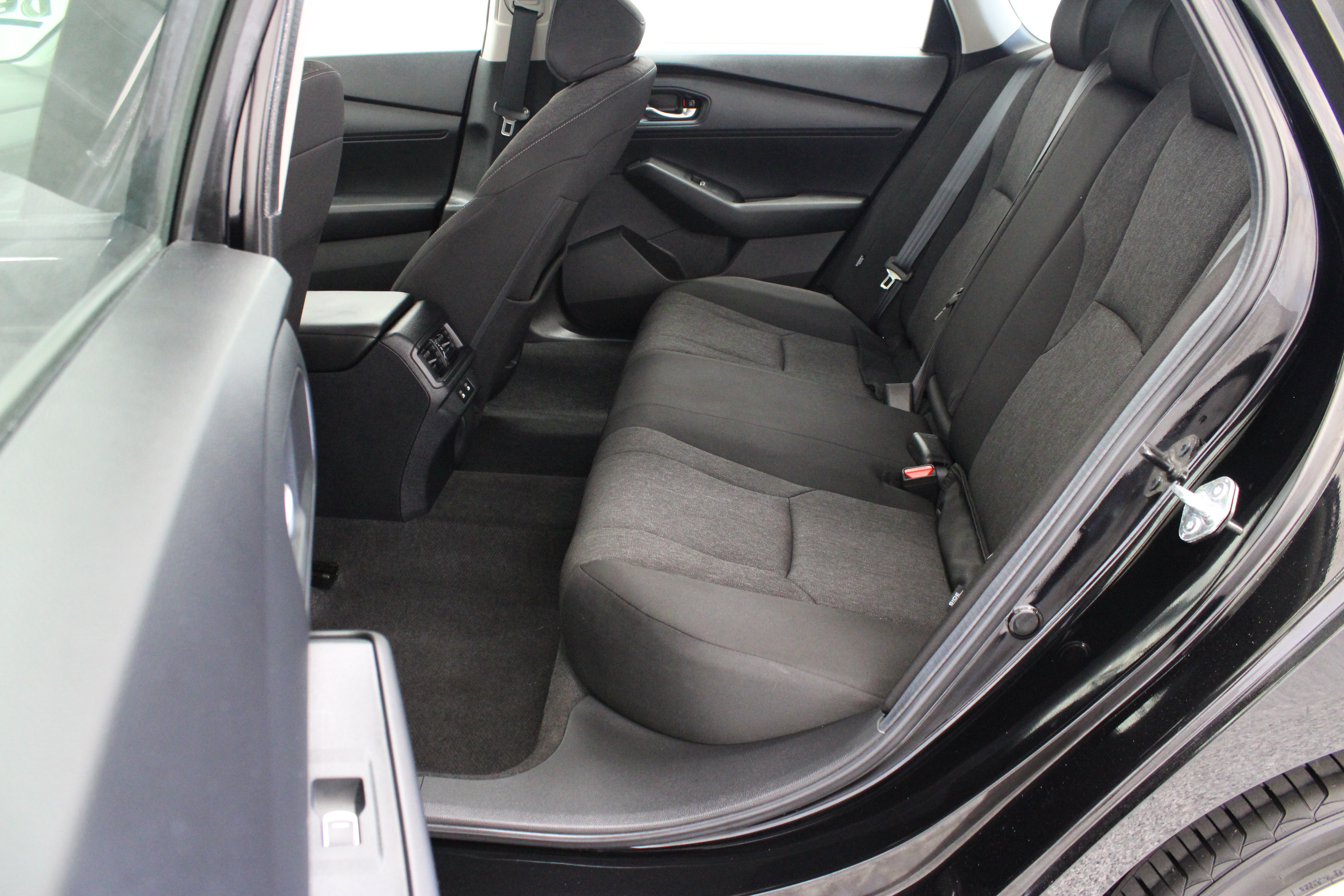 Used 2025 Honda Accord LX image 25