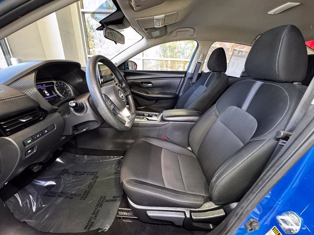 Used 2024 Nissan Sentra SV FWD image 18